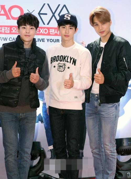 exo變身鄰家大男孩齊現身 燦烈新片牽手袁姍姍【組圖】