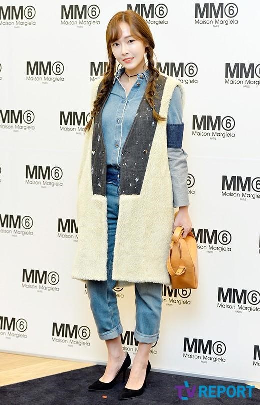 Jessica梳麻花辮變身美少女 甜美可愛【組圖】