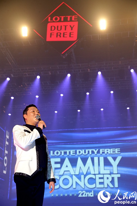 2015樂天免稅店家族演唱會 EXO寶兒鳥叔群星薈萃【組圖】