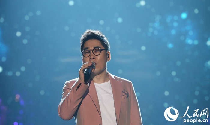 2015樂天免稅店家族演唱會 EXO寶兒鳥叔群星薈萃【組圖】