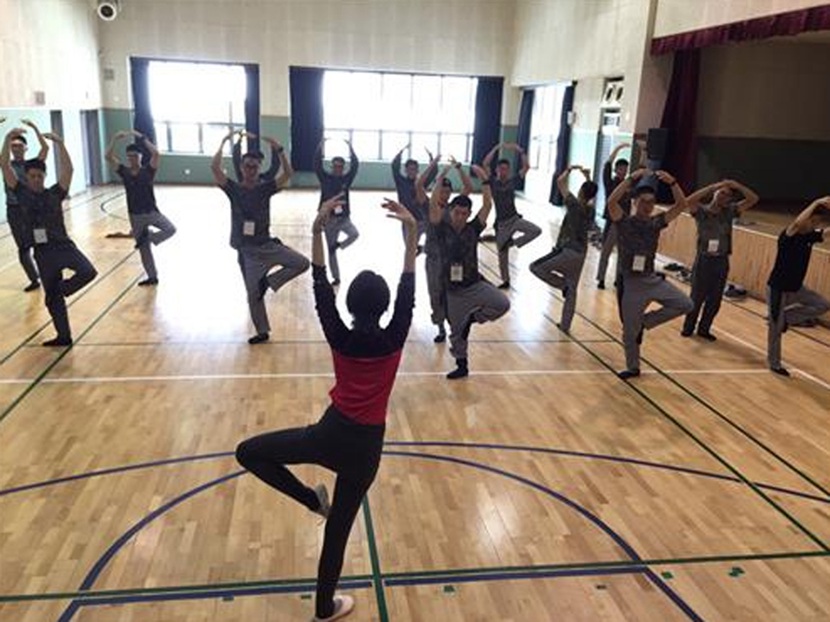 韓國女博士教士兵學跳芭蕾 助減心理壓力(組圖)