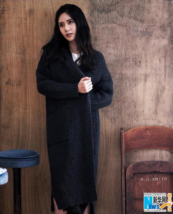 秋瓷炫寫真公開 毛衣白裙溫柔可人【組圖】