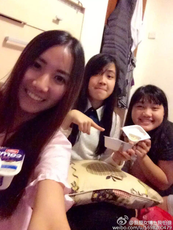 韓國“美女博士”街頭賣炒飯 美照曝光被贊“氣質優”（組圖）