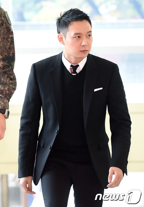 “大眾文化藝術獎”紅毯匯總 全智賢李鐘碩樸信惠JYJ盛裝出席【組圖】