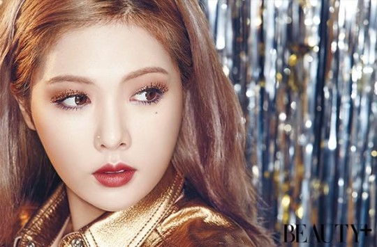 4minute泫雅“閃閃發光”系列寫真：性感和清純的完美融合【組圖】