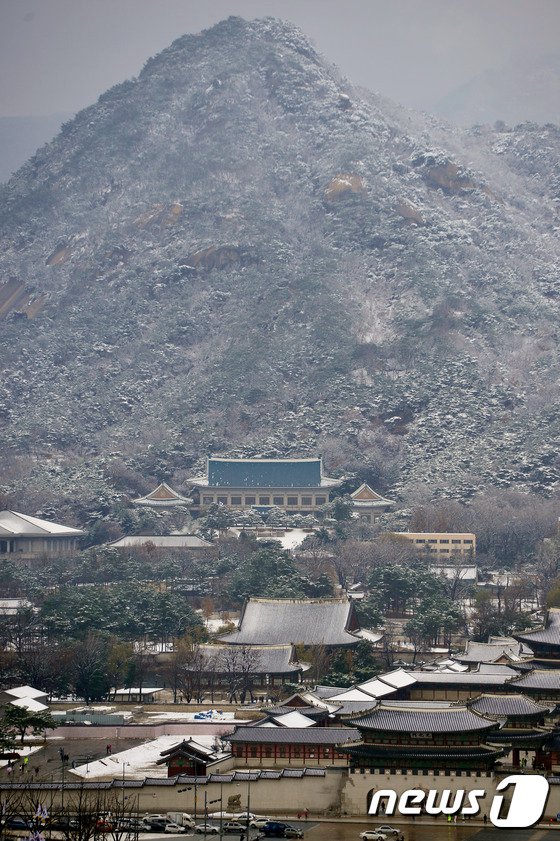 首爾普降大雪 韓國多地發布大雪警報【組圖】