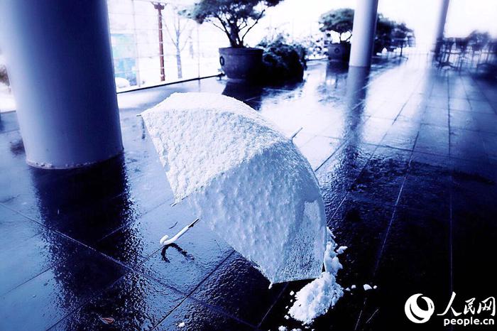 2015年首爾第一場大雪 比往年來得晚一些【組圖】
