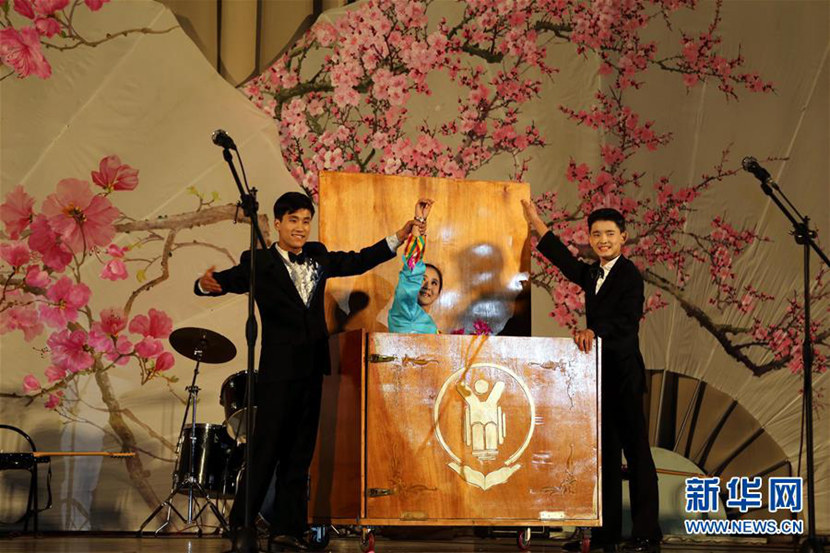 朝鮮舉辦文藝演出紀念國際殘疾人日（組圖）