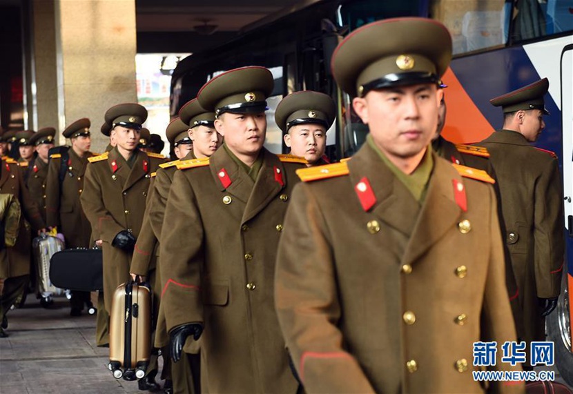 朝鮮國家功勛合唱團和牡丹峰樂團抵京 來華演出（高清組圖）