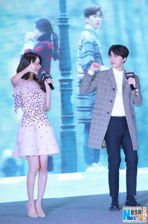 李易峰允兒同臺被贊“顏值逆天” 李易峰自謙顏值輸允兒【組圖】