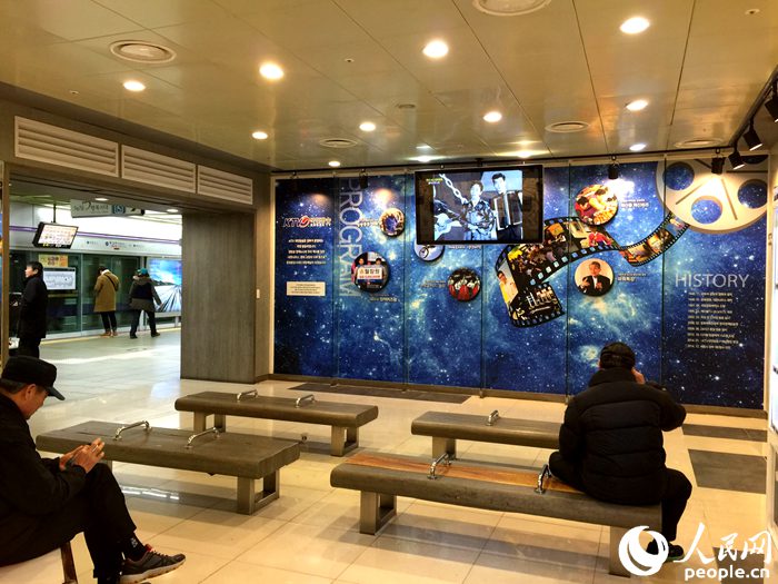 《請回答》掀起復古風 懷舊文化角落戶首爾地鐵站【組圖】