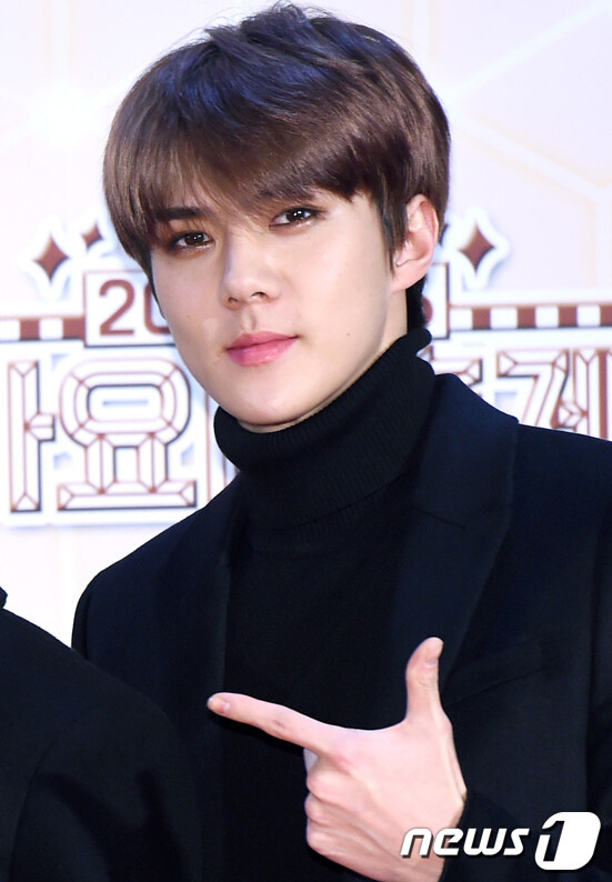 “KBS歌謠大祝祭”紅毯匯總 exo少女時代鄭容和Got7齊現身【組圖】