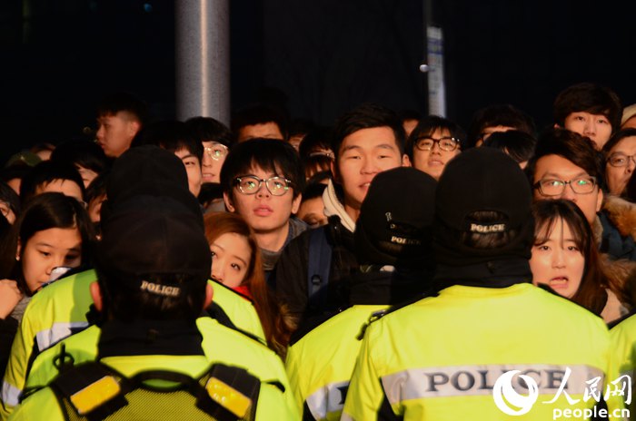 韓國在首爾普信閣舉行敲鐘儀式 喜迎新年