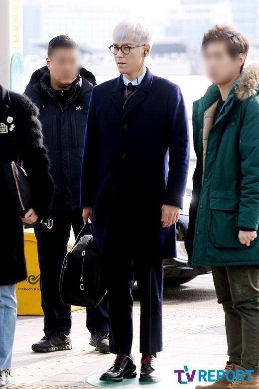 bigbang現身機場飛巴黎 權志龍黑帽遮臉顯神秘【組圖】 