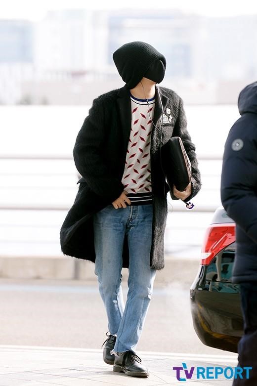bigbang現身機場飛巴黎 權志龍黑帽遮臉顯神秘【組圖】 