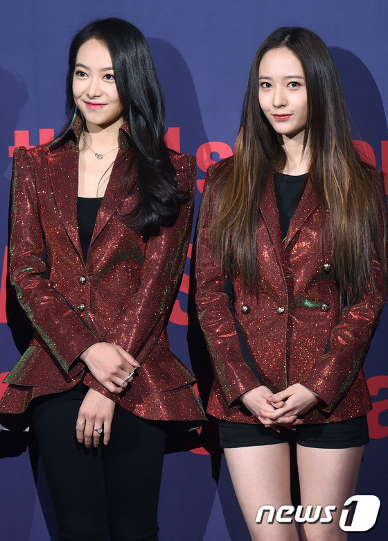 f(x)舉辦首場演唱會發布會 宋茜紅衣現身【組圖】