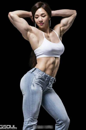韓國蘿莉臉肌肉女走紅 漂亮妹練成金剛芭比【組圖】