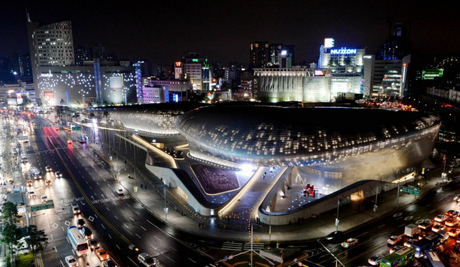 韓國首爾東大門夜景（網絡截圖）