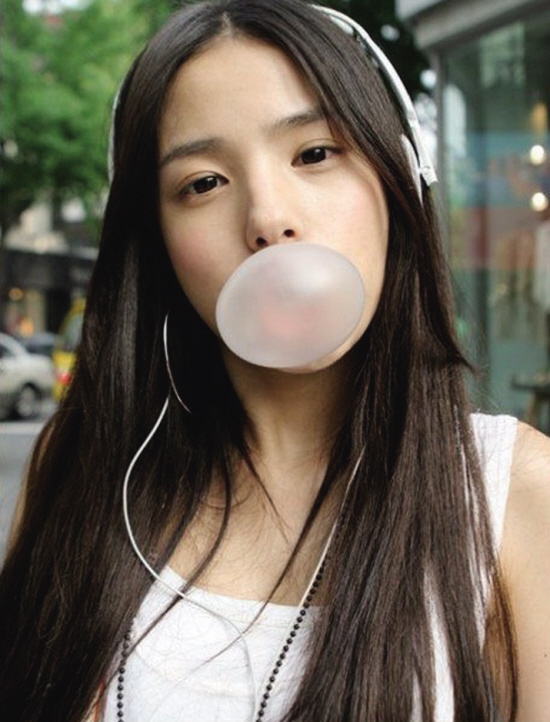 宋慧喬閔孝琳韓佳人金泰熙韓彩英 被評為整容鼻形范本的韓國女星【組圖】