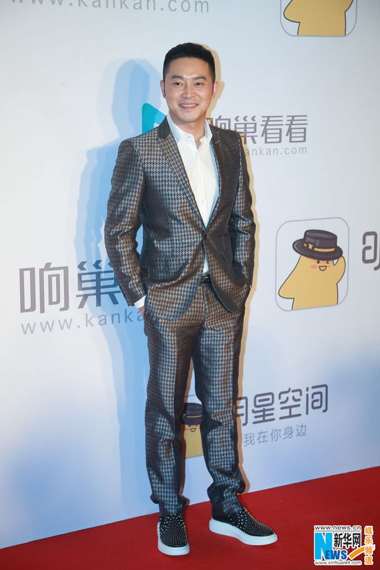 允兒林更新同現身配一臉 楊冪胡歌馮紹峰罕見同臺【組圖】