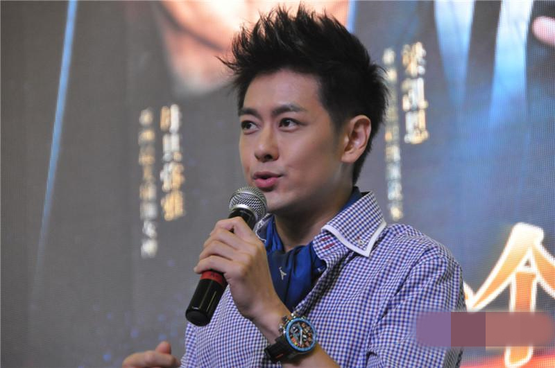 宋仲基李鐘碩樸海鎮安宰賢鐘漢良林志穎 中韓超強童顏男星全盤點【組圖】