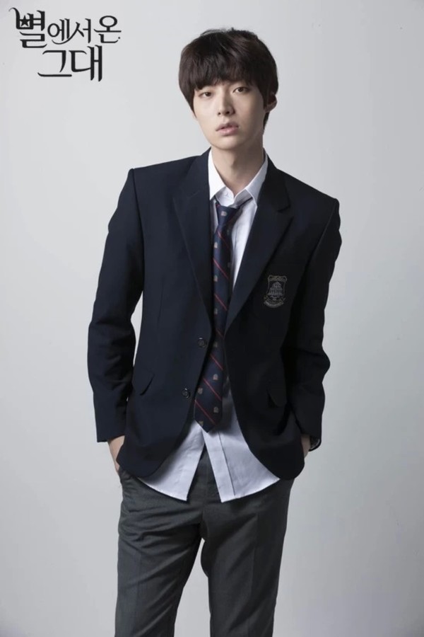 宋仲基李鐘碩樸海鎮安宰賢鐘漢良林志穎 中韓超強童顏男星全盤點【組圖】