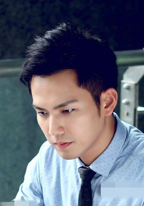 宋仲基李鐘碩樸海鎮安宰賢鐘漢良林志穎 中韓超強童顏男星全盤點【組圖】