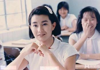 鹿晗《我去上學啦》花絮照曝光 易烊千璽宋慧喬吳亦凡等明星校服照盤點【組圖】