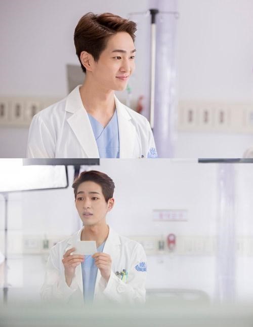 《歡樂頌》王凱領銜宋仲基李鐘碩樸海鎮 韓星演繹醫生角色誰更帥【組圖】
