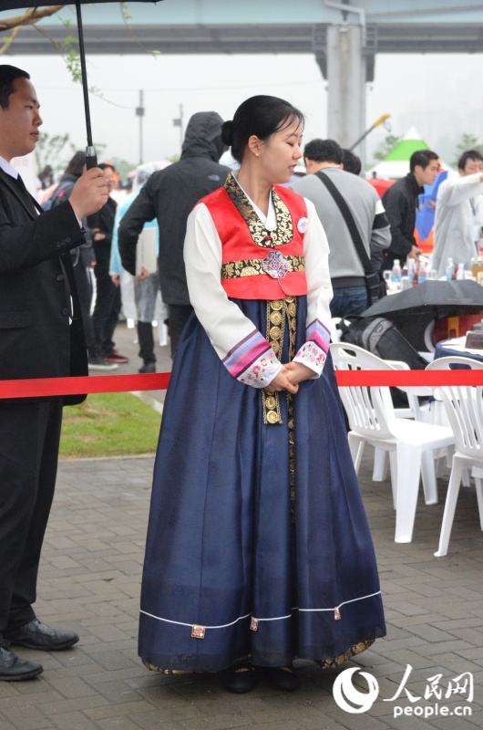 四千名中國游客赴韓共享“參雞湯派對”