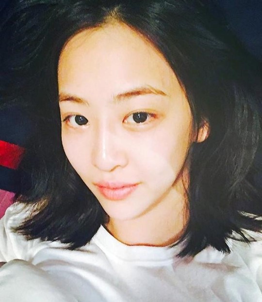 宋慧喬林允兒樸信惠樸敏英 韓國女星曬素顏自拍美膚吸睛【組圖】