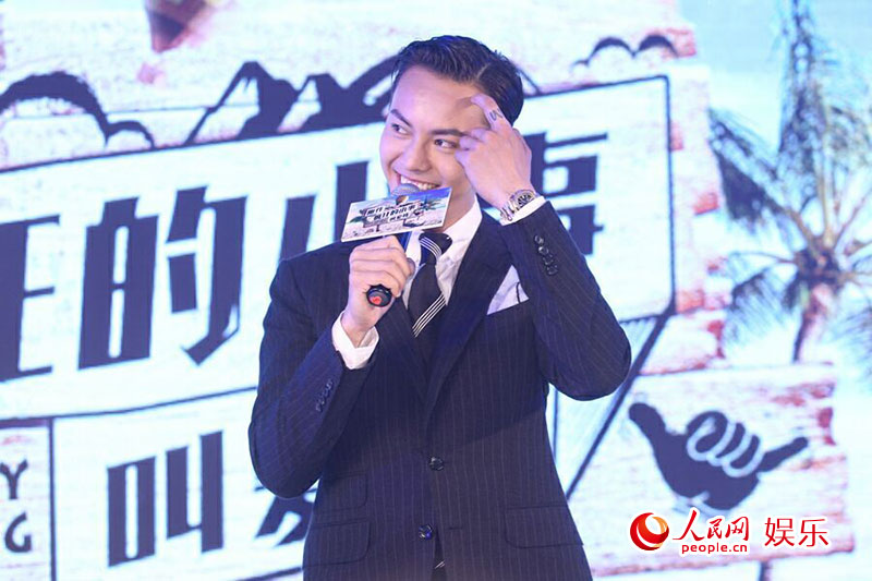 陳偉霆Jessica大跳熱舞 謝霆鋒隔空點贊師弟【組圖】