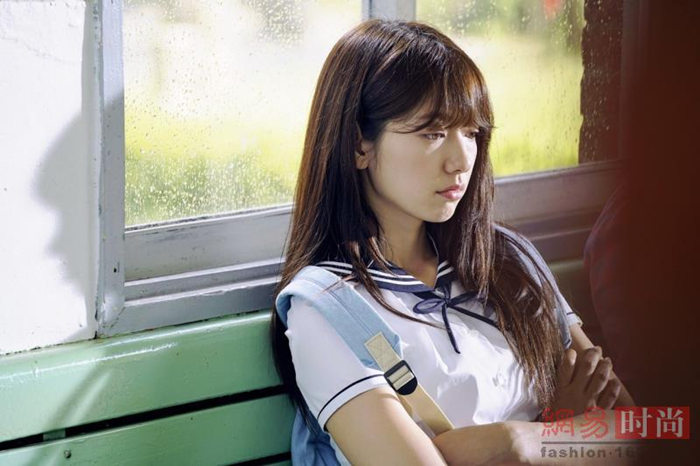 樸信惠新劇仍扮學生妹 違和感越來越強？【組圖】