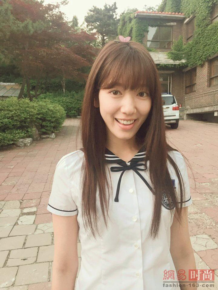 樸信惠新劇仍扮學生妹 違和感越來越強？【組圖】