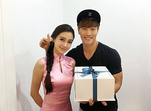 宋仲基吳彥祖全智賢范冰冰少女時代 中韓明星合照顏值PK【組圖】