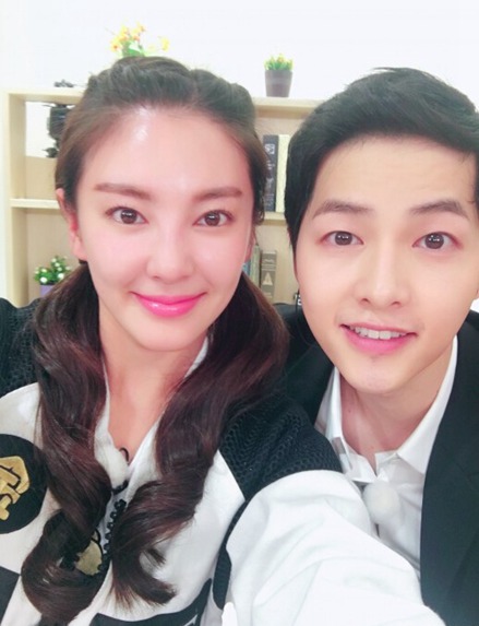 宋仲基吳彥祖全智賢范冰冰少女時代 中韓明星合照顏值PK【組圖】