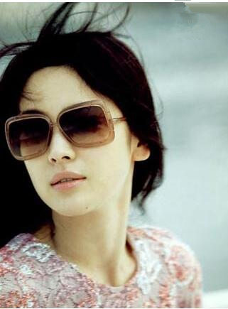 宋仲基李敏鎬宋慧喬權志龍金秀賢 韓星示范夏日必備單品墨鏡搭配【組圖】