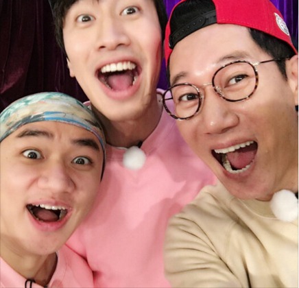 奶茶妹妹合影小貝 中韓明星罕見合影全盤點【組圖】