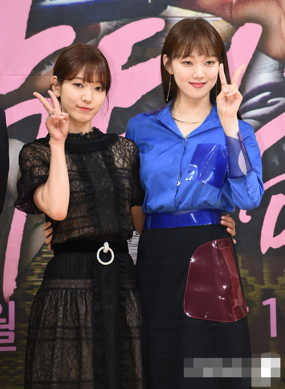 《Doctors》樸信惠PK李圣經 女一女二誰更美【組圖】