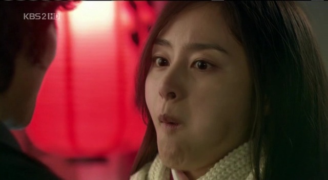 《任意依戀》金宇彬秀智“鼻尖kiss”引熱議 韓劇中經典浪漫吻戲盤點【組圖】