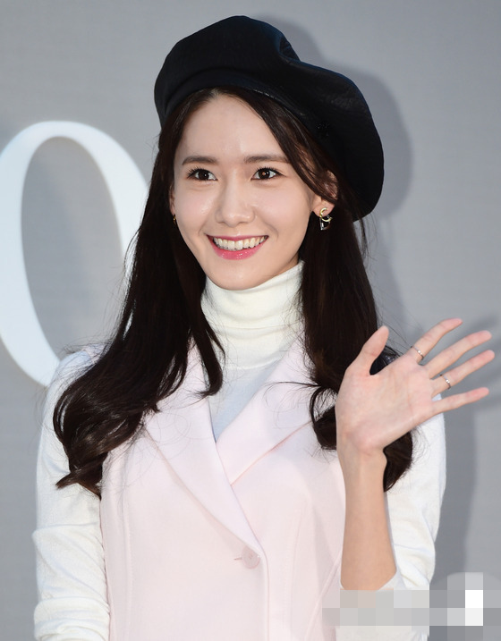 巨星云集！EXO燦烈世勛Eric帥氣亮相 允兒金惠秀崔智友同場比美【組圖】