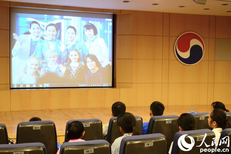 云南省青少年交流團參觀大韓航空 探索飛機背后的故事