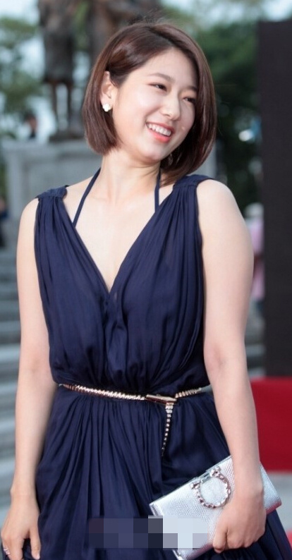 樸信惠秀智金裕貞金所炫李圣經 韓國90后零整容女星霸屏 【組圖】