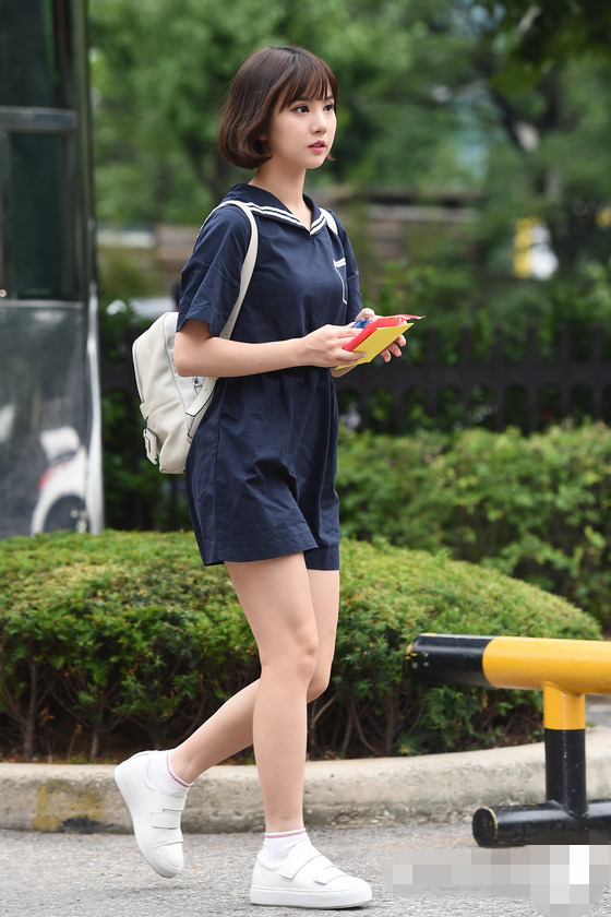 Gfriend、NCT12、Wonder Girls亮相“上班路” 偶像團體齊回歸【組圖】