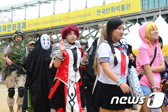 第十九屆韓國富川國際動漫節盛大開幕 cosplay秀精彩絕倫【組圖】