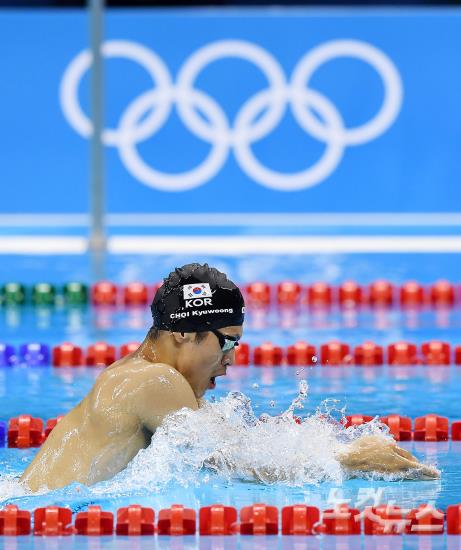 沖刺里約奧運！韓國游泳代表隊加緊訓練【組圖】