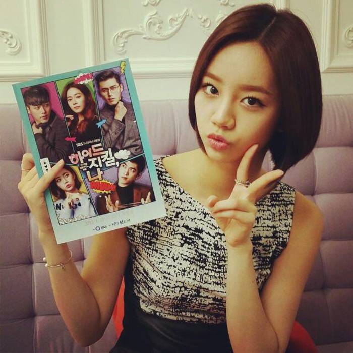 鄭爽短發美出新高度 盤點中韓女星驚艷短發造型【組圖】