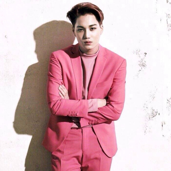 王嘉爾bigbang權志龍EXO伯賢燦烈世勛 韓國愛豆炫酷發色盤點【組圖】