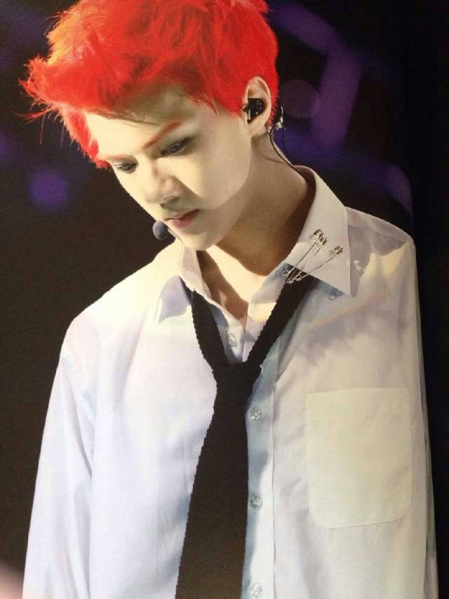 王嘉爾bigbang權志龍EXO伯賢燦烈世勛 韓國愛豆炫酷發色盤點【組圖】