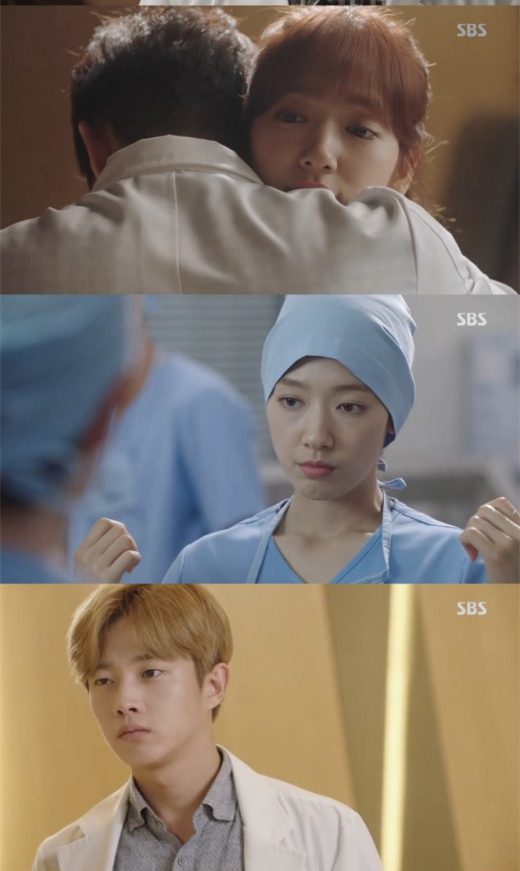 《Doctors》第十六集收視率小幅下降 樸信惠金玟錫陷入危機【組圖】